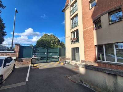 GARAGE A VENDRE - LILLE - 14 m2 - 15 000 €