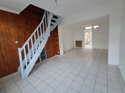 MAISON A LOUER - FACHES THUMESNIL - 70 m2 - 850€ charges comprises par mois