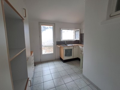 MAISON A LOUER - FACHES THUMESNIL - 70 m2 - 850€ charges comprises par mois