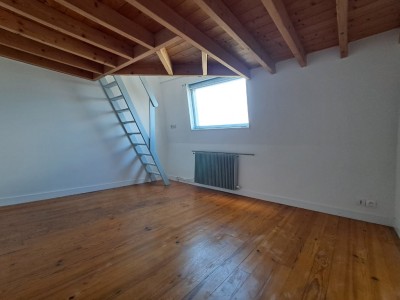MAISON A LOUER - FACHES THUMESNIL - 70 m2 - 850€ charges comprises par mois