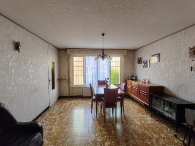 Maison type Btir  rnover, 3 chambres, beau jardin