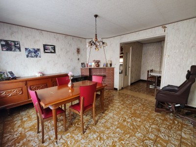 Maison type Btir  rnover, 3 chambres, beau jardin