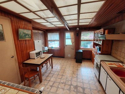 Maison type Btir  rnover, 3 chambres, beau jardin