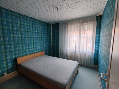 Maison BATIR semi mitoyenne, 4/5 chambres, jardin, garage, parking