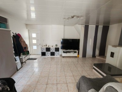 Maison de village, 2 chambres, jardin plein sud, garage vélo/moto
