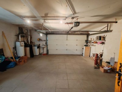 Superbe pavillon individuel de 150m² habitables, 4 chambres, 2 salles de bains, double garage.