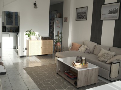 Charmante maison de ville 3 pices