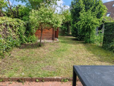 Maison des annes 1980, 3 chambres, jardin et parking privatif