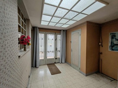 Grande maison  rnover avec 4 chambres, jardin, petit garage
