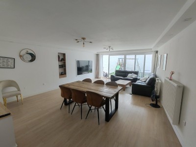 Maison familiale 4 chambres, jardin et parking en centre ville