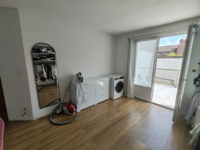 Maison familiale 4 chambres, jardin et parking en centre ville