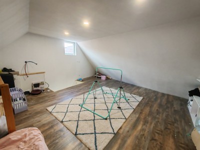 Maison familiale 4 chambres, jardin et parking en centre ville