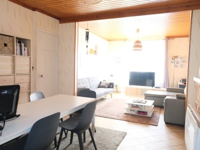 LOMME Mtro mitterie: 1930 avec jardin, grenier amnageable, cave.