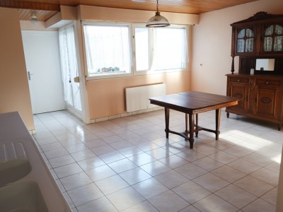 Maison de ville à vendre Templemars – 95m² avec cachet et extérieur au calme