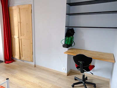 Studio A LOUER - LILLE Proximité métro Cormontaigne - 20.2 m2 - 525 &euro; charges comprises par mois