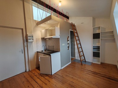 Charmant T1 avec mezzanine dans le Vieux Lille