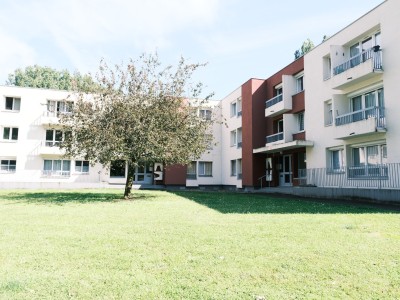 Appartement T2 meublé au 1er étage dans résidence sécurisée avec place de parking