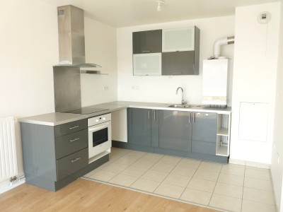  vendre : Appartement lumineux 1 chambre avec balcon, parking priv - Neuville-en-Ferrain