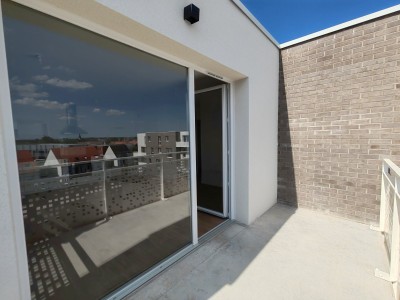 appartement T3 ( 2 chambres) neuf avec balcon et place de parking couverte
