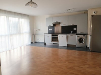 Appartement T3 66,8m avec parking  Rsidence rcente Templemars centre