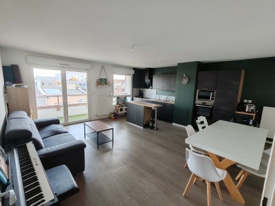 LIILE FAUBOURG D ARRAS: Appartement de 2020, 3 chambres avec terrasse