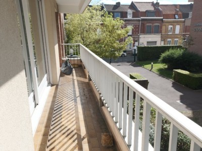 Appartement Type 4 avec garage dans une rsidence scurise  Loos