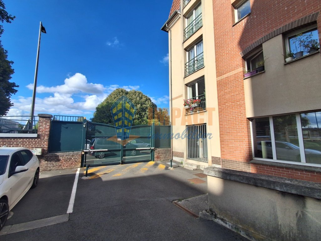 GARAGE A VENDRE - LILLE - 14 m2 - 15 000 &euro;