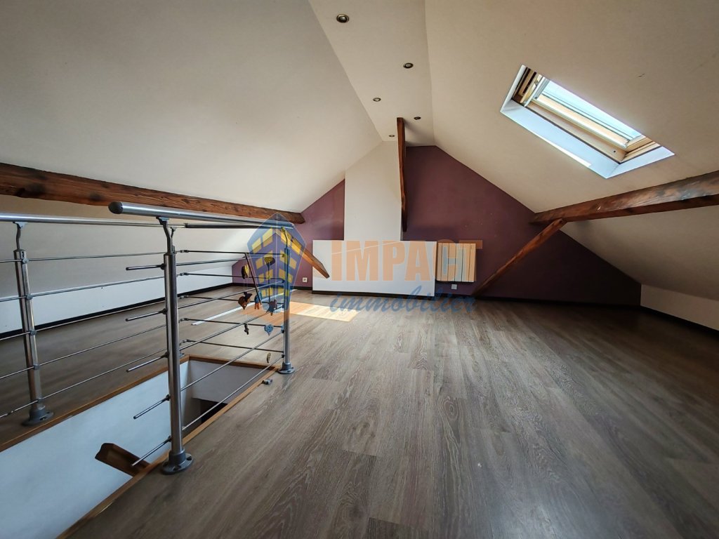 FACHES MAIRIE: maison b�tir de 1955, 4 chambres, jardin et garage, cave