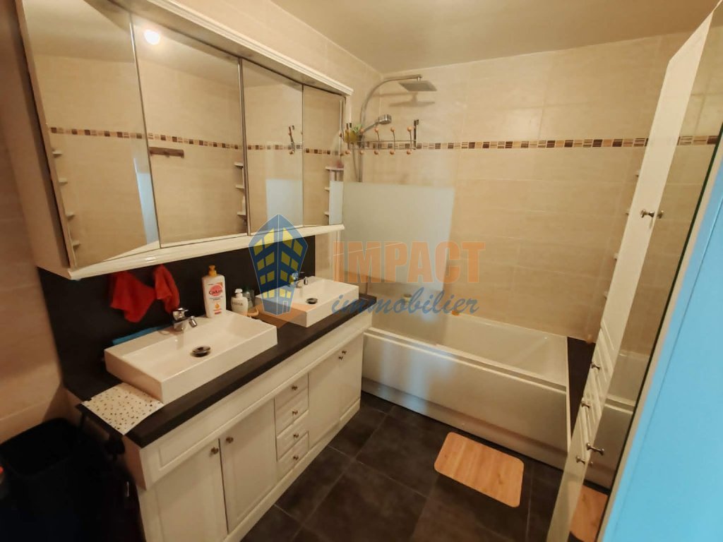MAISON A VENDRE - HOUPLIN ANCOISNE - 107 m2 - 250 000 &euro;