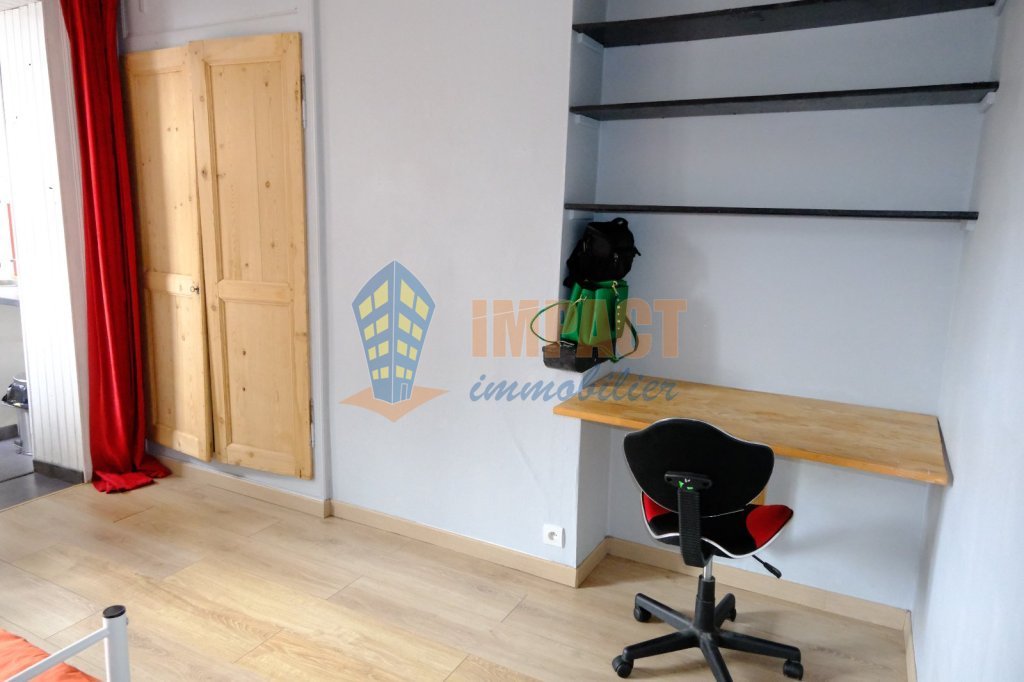Studio A LOUER - LILLE Proximité métro Cormontaigne - 20.2 m2 - 525 &euro; charges comprises par mois