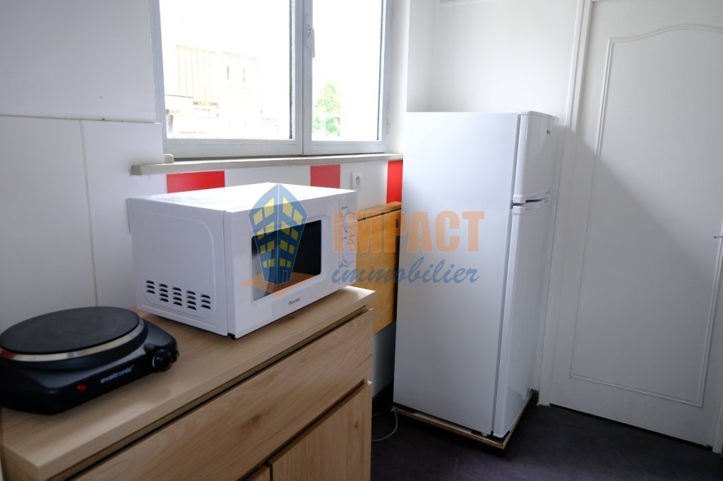 Studio A LOUER - LILLE Proximité métro Cormontaigne - 20.2 m2 - 525 &euro; charges comprises par mois