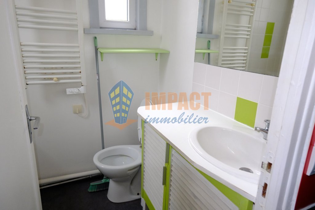 Studio A LOUER - LILLE Proximité métro Cormontaigne - 20.2 m2 - 525 &euro; charges comprises par mois