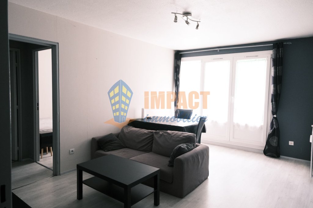 Appartement T2 meublé au 1er étage dans résidence sécurisée avec place de parking