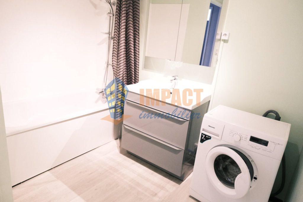 Appartement T2 meublé au 1er étage dans résidence sécurisée avec place de parking