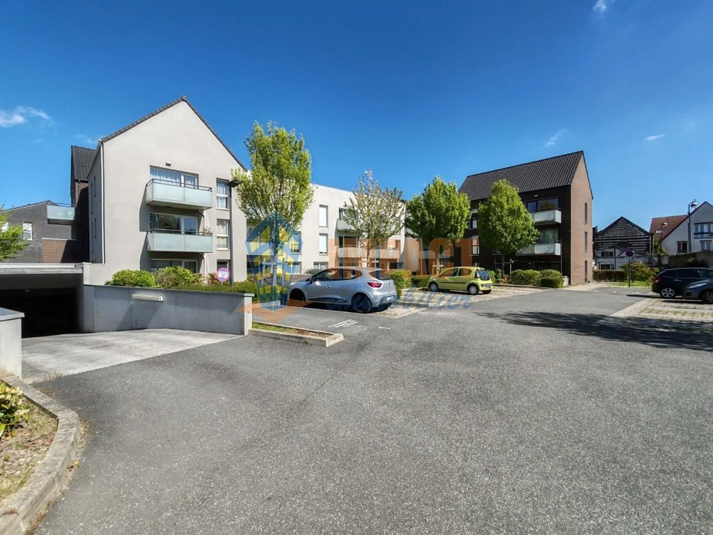 Appartement type 2 avec terrasse et 2 places de parking