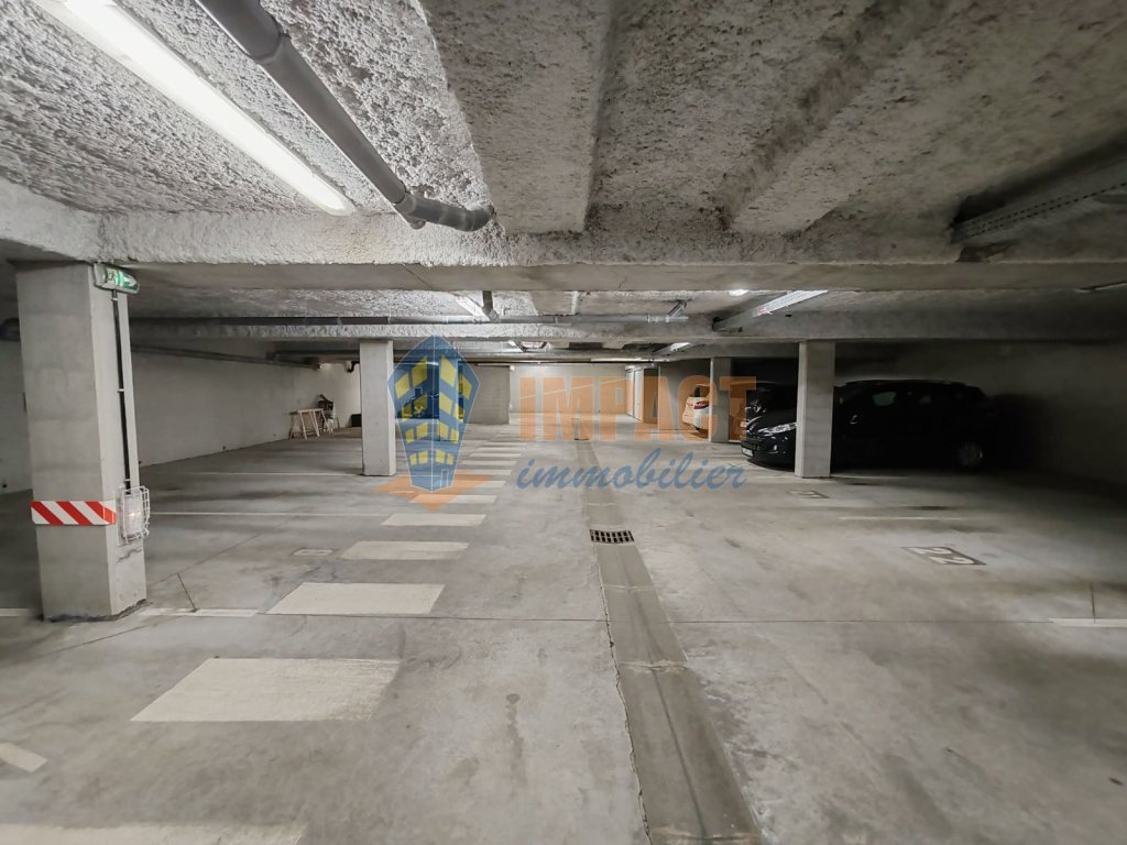 Appartement type 2 avec terrasse et 2 places de parking