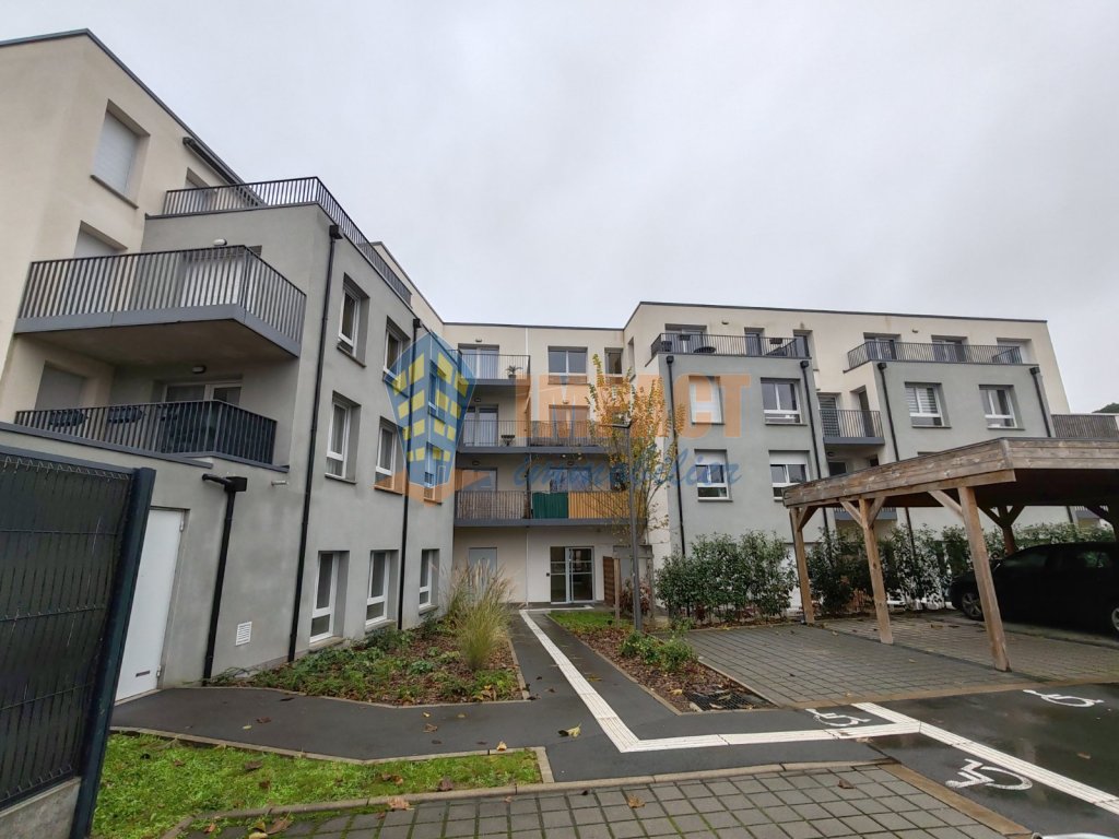 Appartement T3 en centre village vendu lou