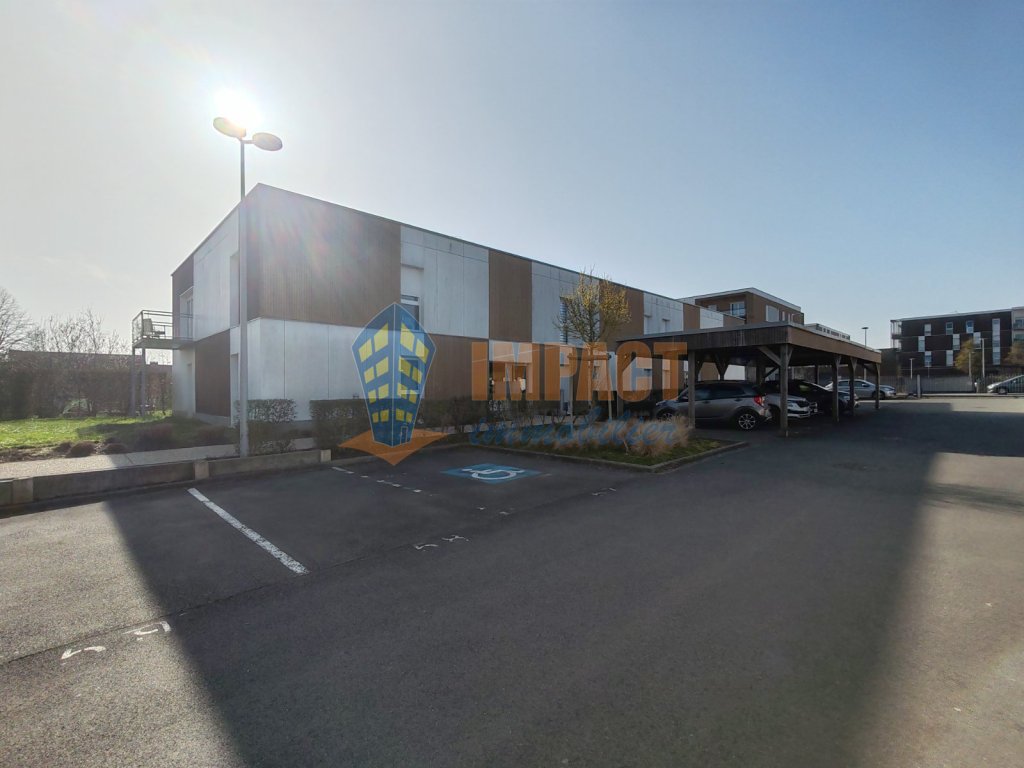 Appartement type 3, balcon, 2 places de parking. vendu lou�