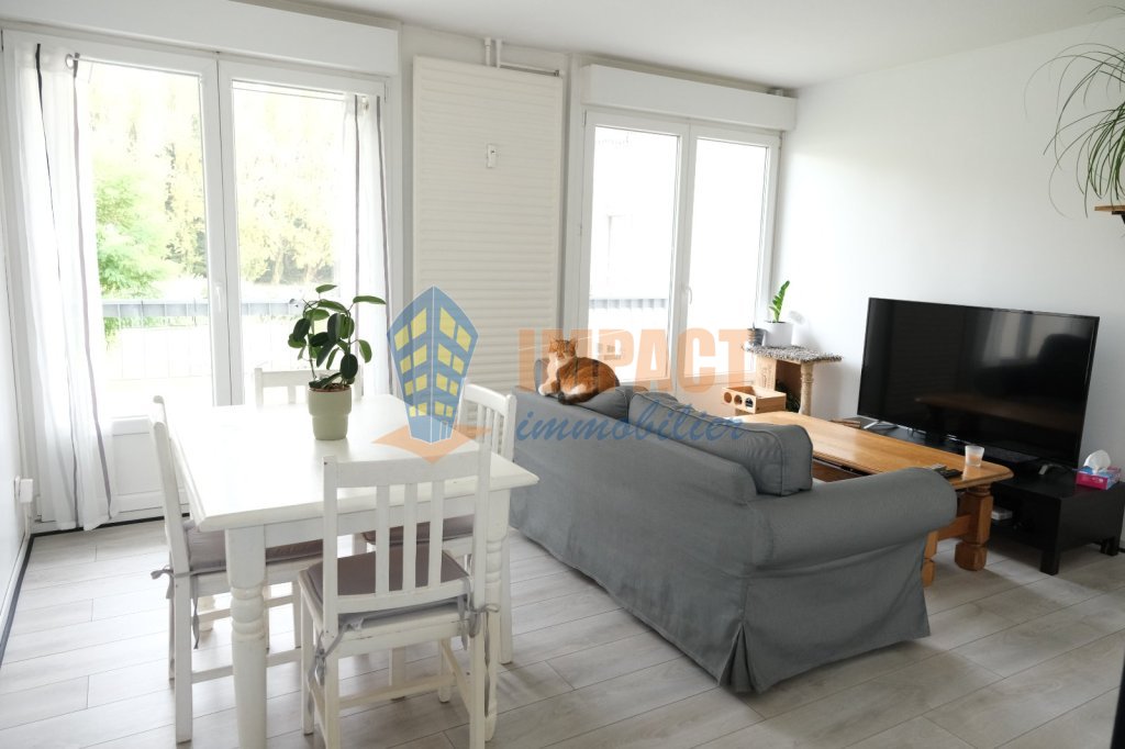 Appartement type 3 au 1er tage d une jolie coproprit scurise au cur d un parc arbor
