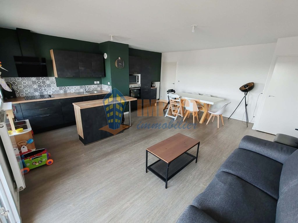 LIILE FAUBOURG D ARRAS: Appartement de 2020, 3 chambres avec terrasse
